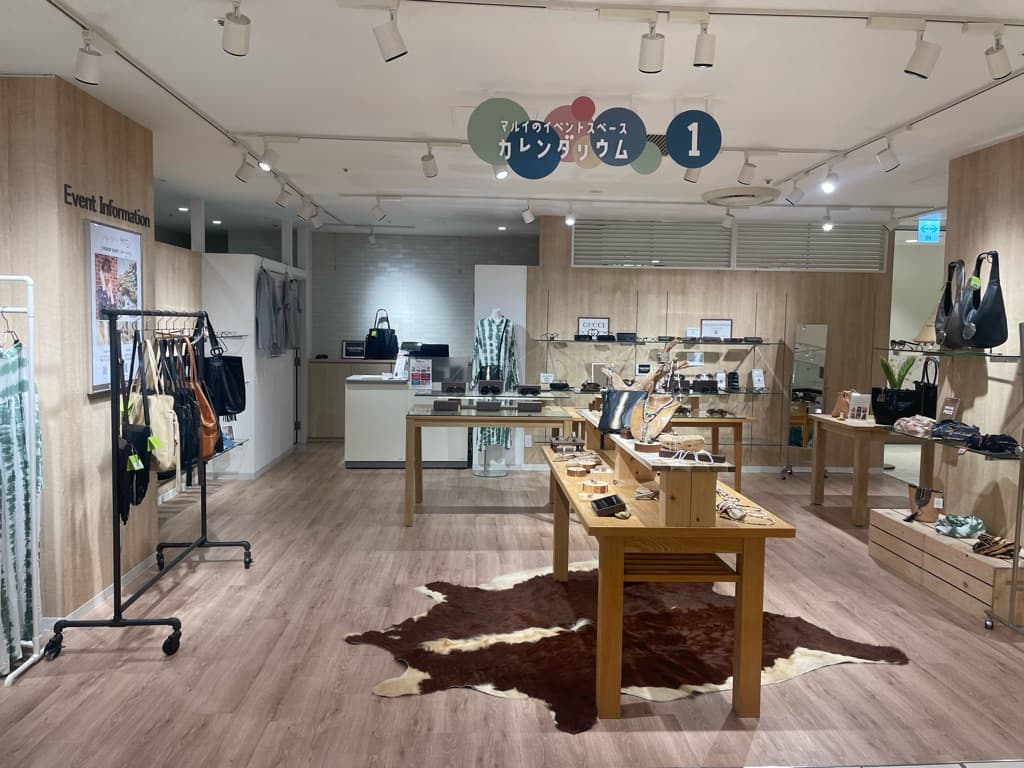 2階 カレンダリウムD07【食物販・物販】木目調のオシャレなスペース、雑貨・アパレルにおすすめ