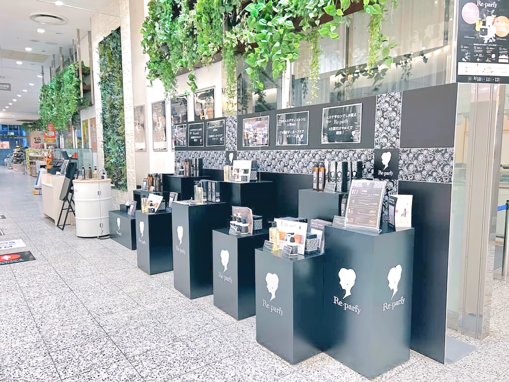 1階 パブリックスペース【物販・PR】エスカレーター横、人通りも多い好立地