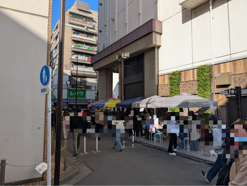 1階 店頭 パブリックスペース4【物産展/PR】井の頭公園へ向かう七井橋通り沿いで人通り抜群の屋外スペース2