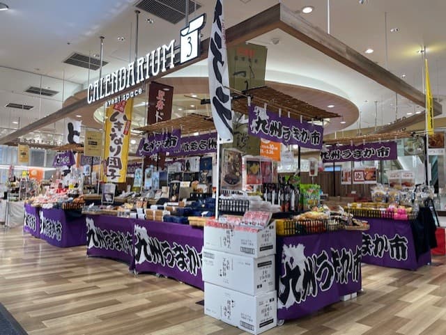 1階 カレンダリウムF03【食物販・物販】国分寺駅改札から徒歩1分。駅直結でガラス張りで外からも視認性抜群です。テーマ・企画型のイベントに最適です。1