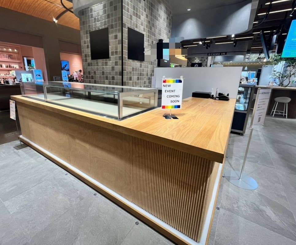 1階 カレンダリウムF05【食物販】店内入って正面の好立地スペース1