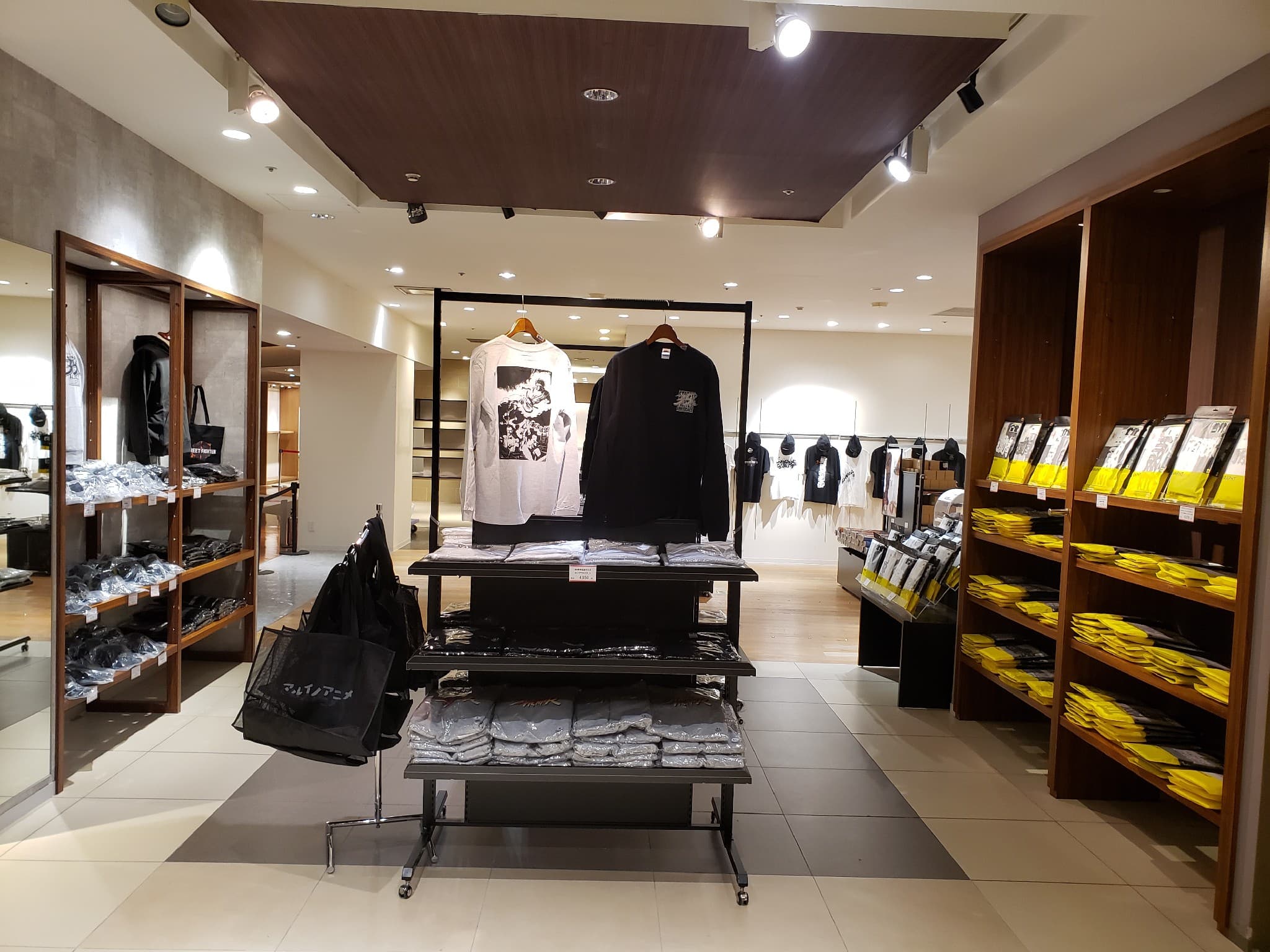 7階 カレンダリウムD08【物販】木調の落ち着いた内装が特徴、展示や体験ワークショップに最適2